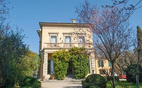 Dimora Salviati Bed And Breakfast